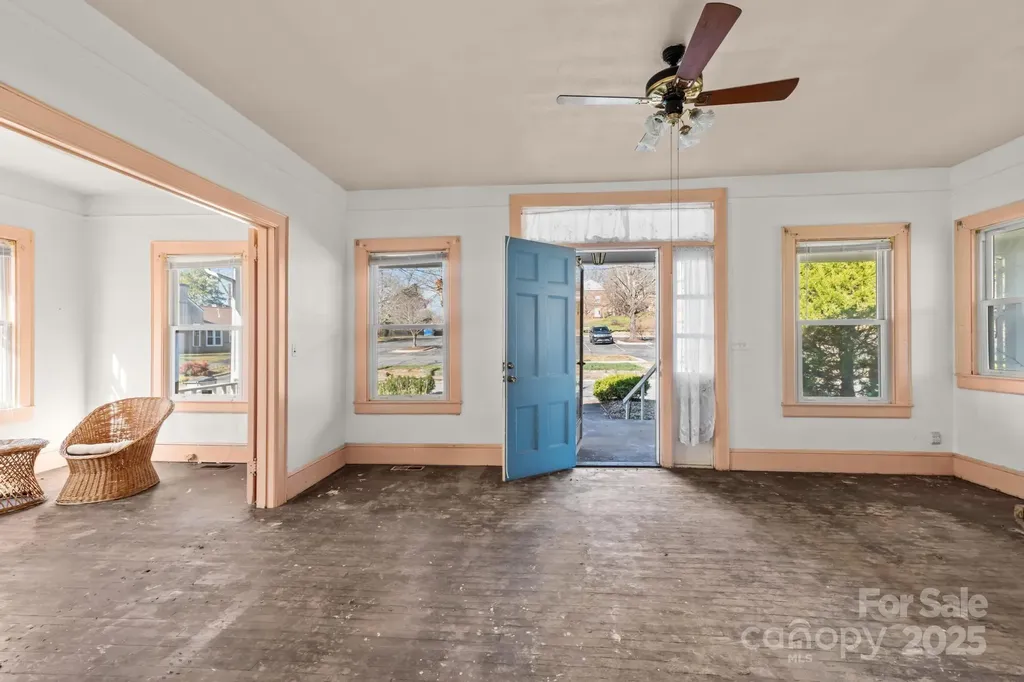 1011 Ashe Avenue NW Lenoir NC 28645