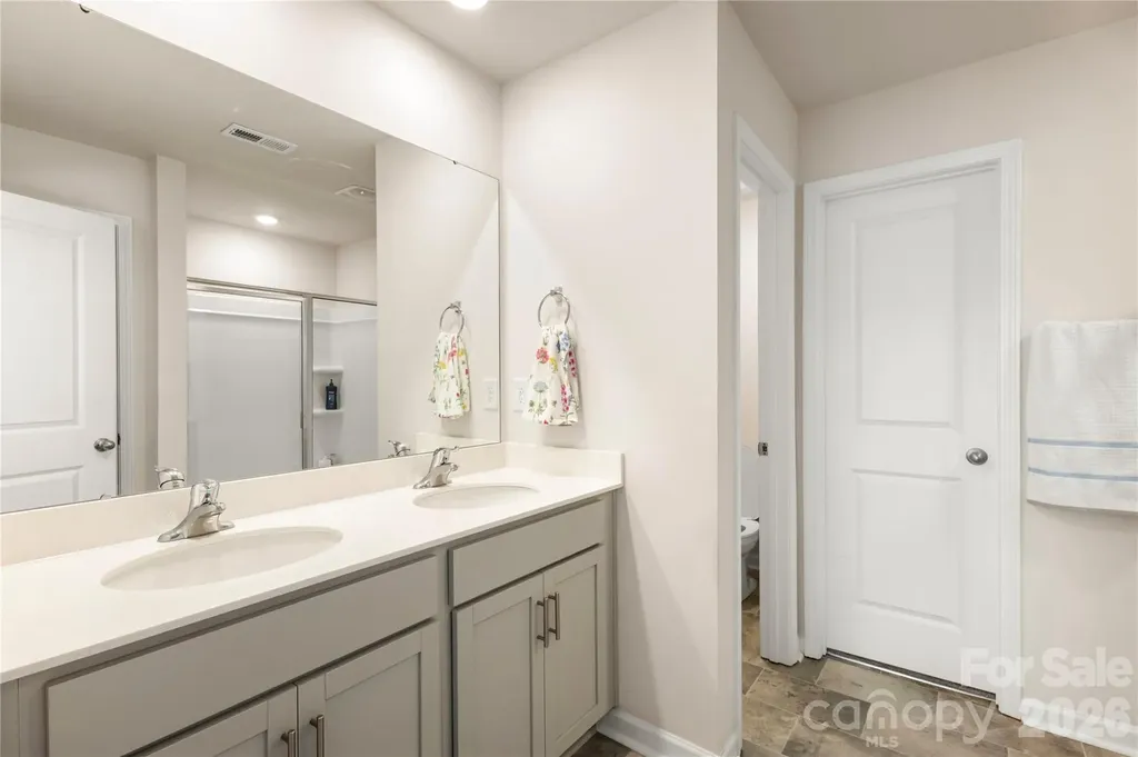 9142 Mackinaw Drive Gastonia NC 28056