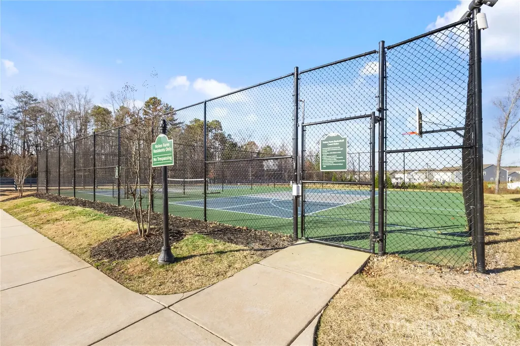 9142 Mackinaw Drive Gastonia NC 28056