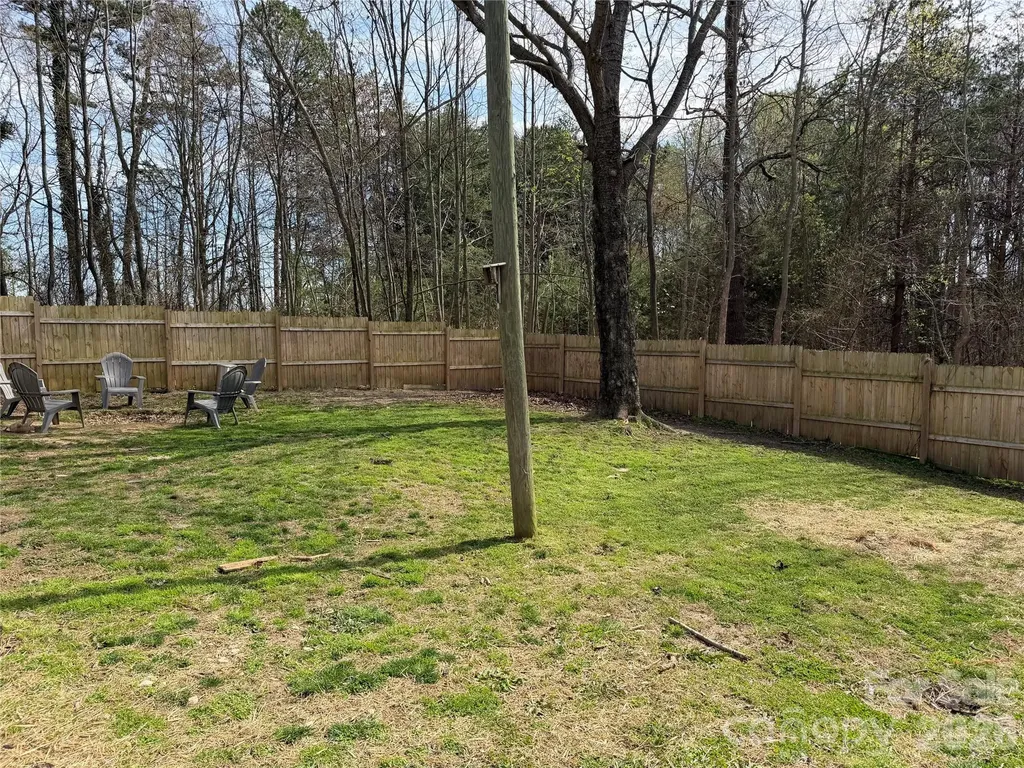 126 Laura Road Mooresville NC 28117