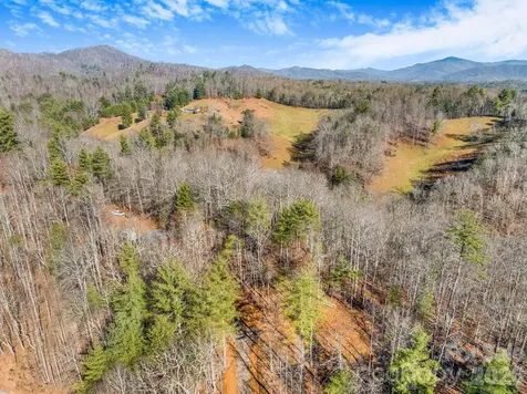 148 Fish Pond Lane Burnsville NC 28714