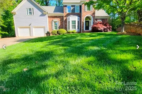 8711 Piccone Brook Lane Charlotte NC 28216