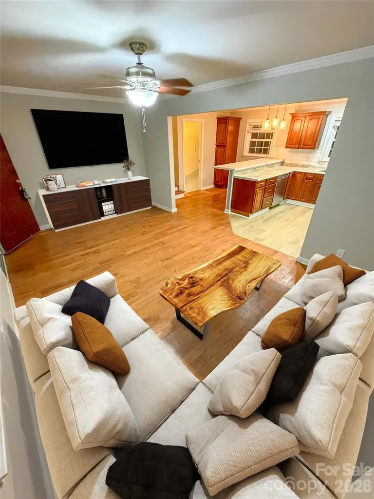 130 Powder Horn Road Mooresville NC 28115