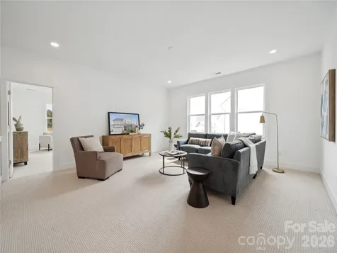 5107 Mint Harbor Way Charlotte NC 28269
