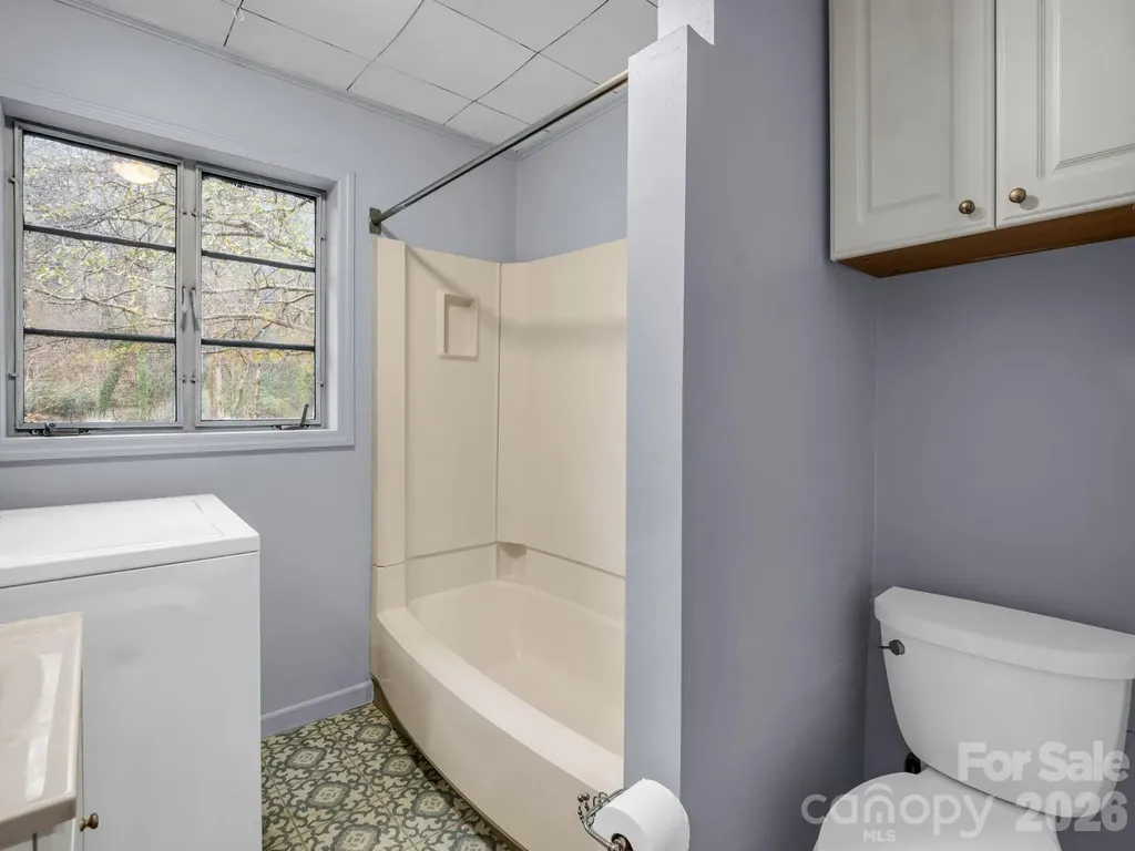 109 Wall Road Tryon NC 28782