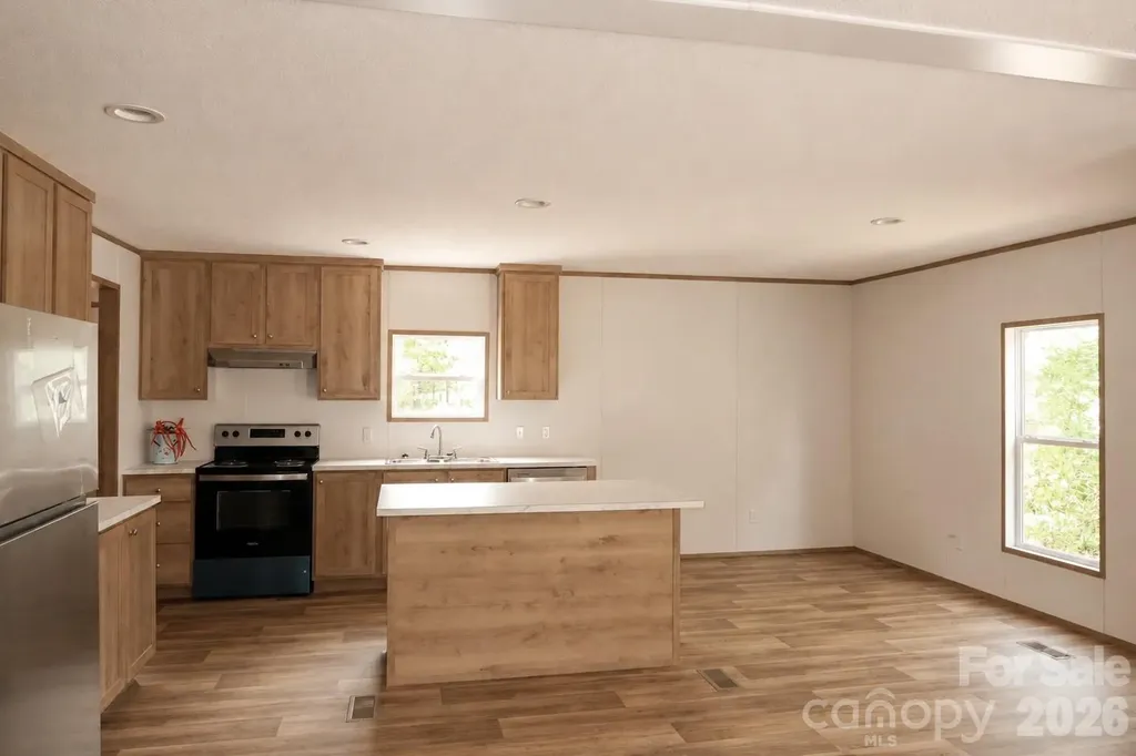 276 Mulberry Street Forest City NC 28043