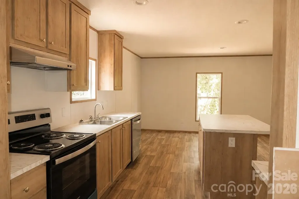 276 Mulberry Street Forest City NC 28043