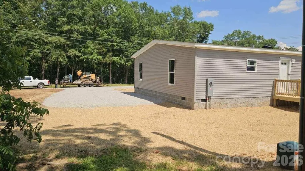 276 Mulberry Street Forest City NC 28043