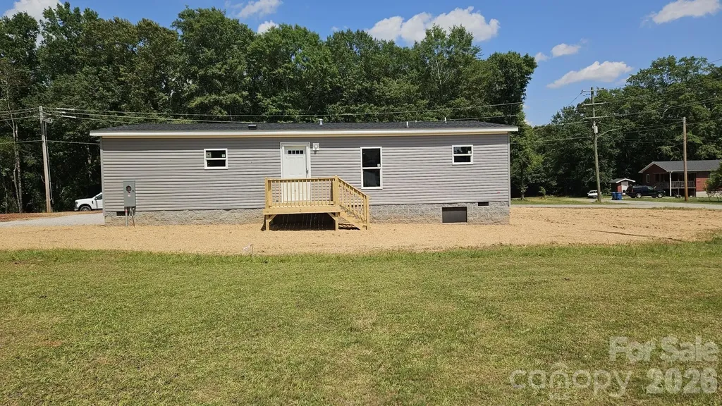 276 Mulberry Street Forest City NC 28043