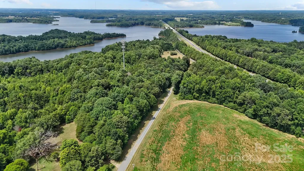 5191 Island Ford Road Randleman NC 27317