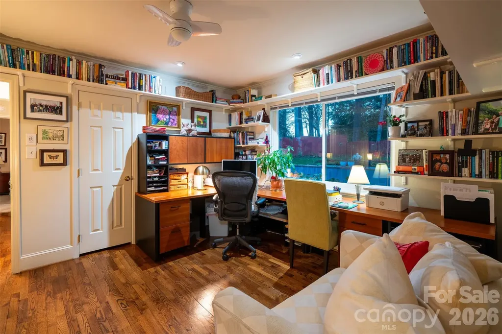 1330 Cedar Lane Charlotte NC 28226