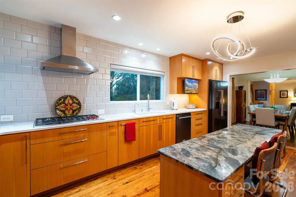 1330 Cedar Lane Charlotte NC 28226