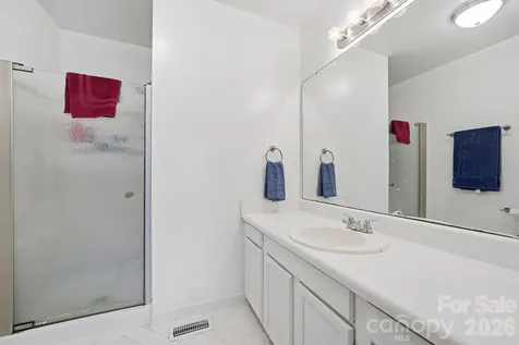 5918 Crape Myrtle Lane Charlotte NC 28216