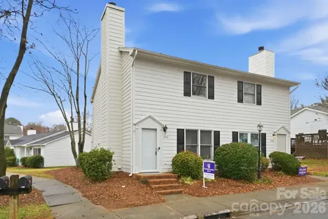 5918 Crape Myrtle Lane Charlotte NC 28216