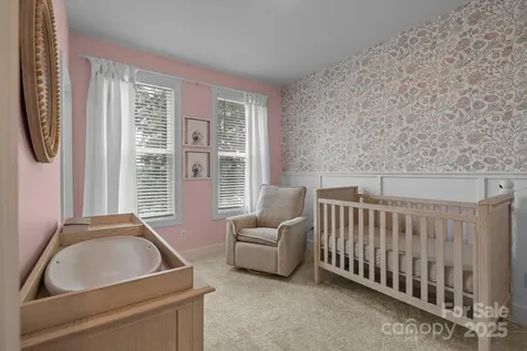 5006 Tiny Lane Charlotte NC 28203