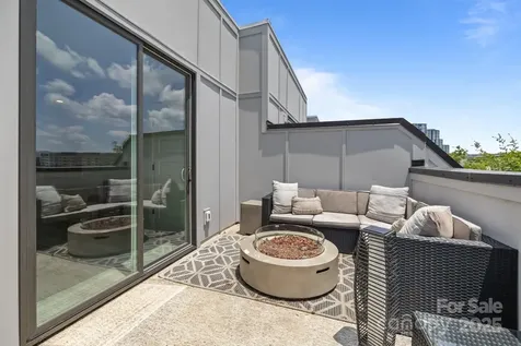 5006 Tiny Lane Charlotte NC 28203