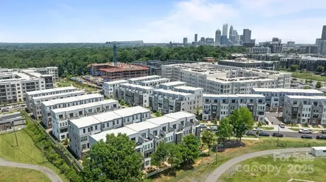 5006 Tiny Lane Charlotte NC 28203