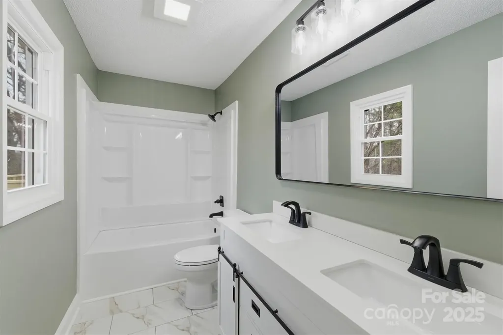 3630 Spencer Lane Lenoir NC 28645