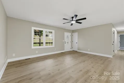 3630 Spencer Lane Lenoir NC 28645