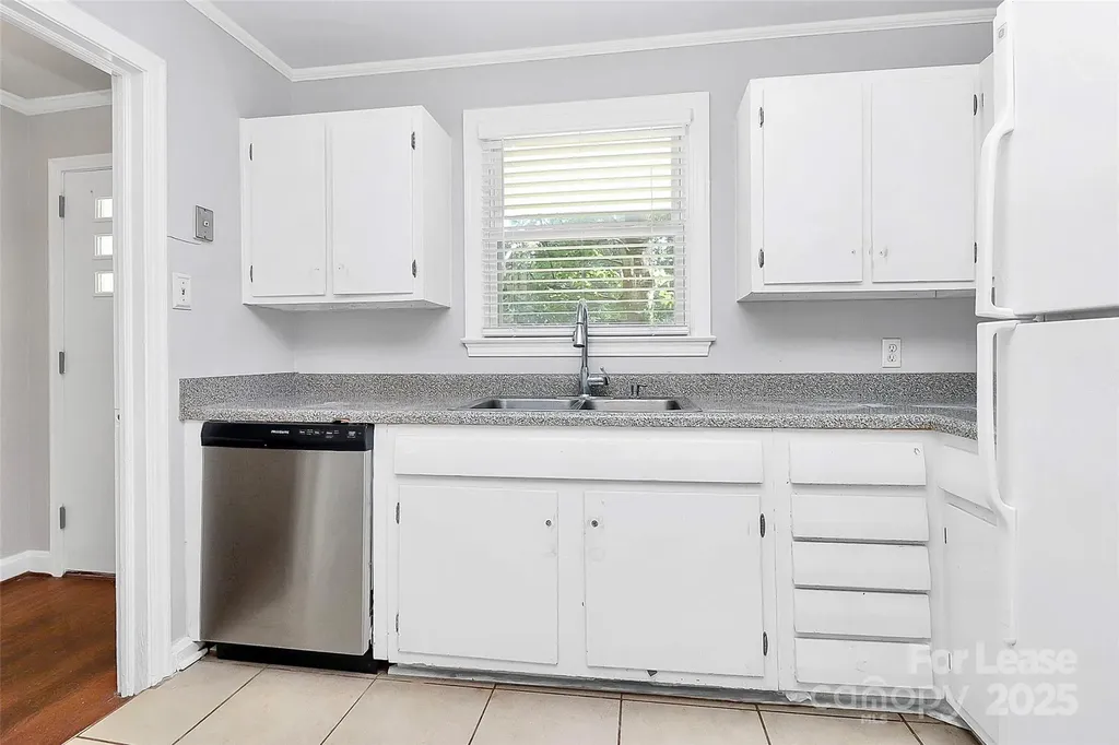 228 Seneca Place Charlotte NC 28210