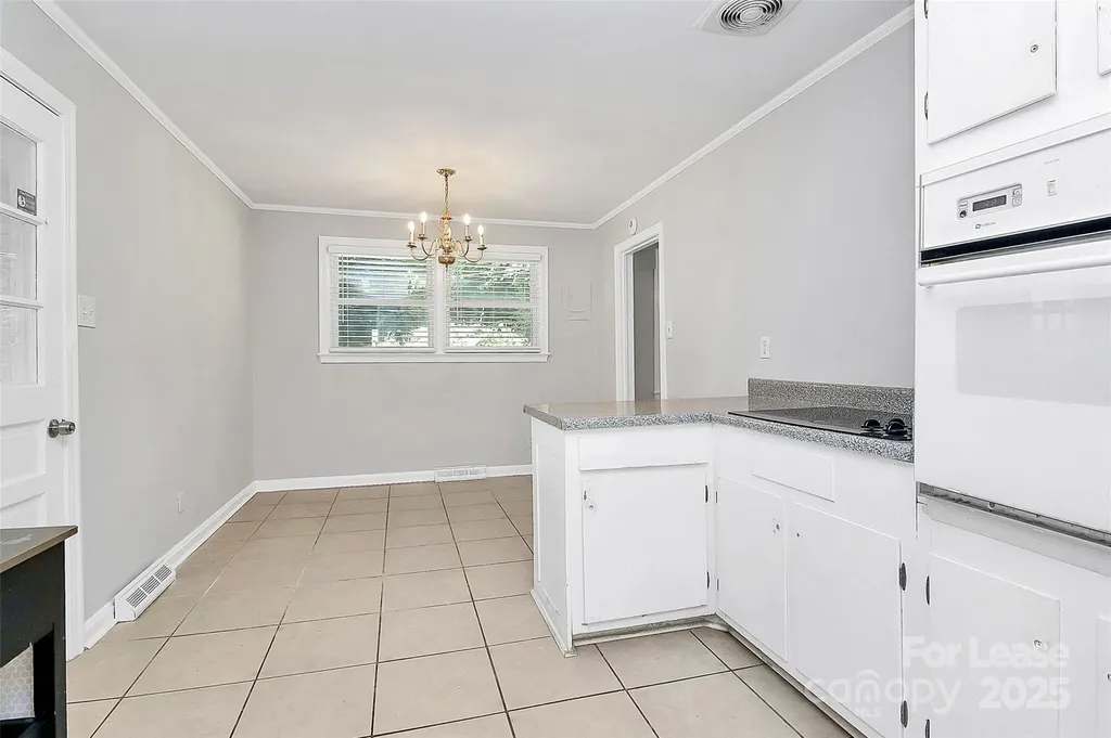 228 Seneca Place Charlotte NC 28210