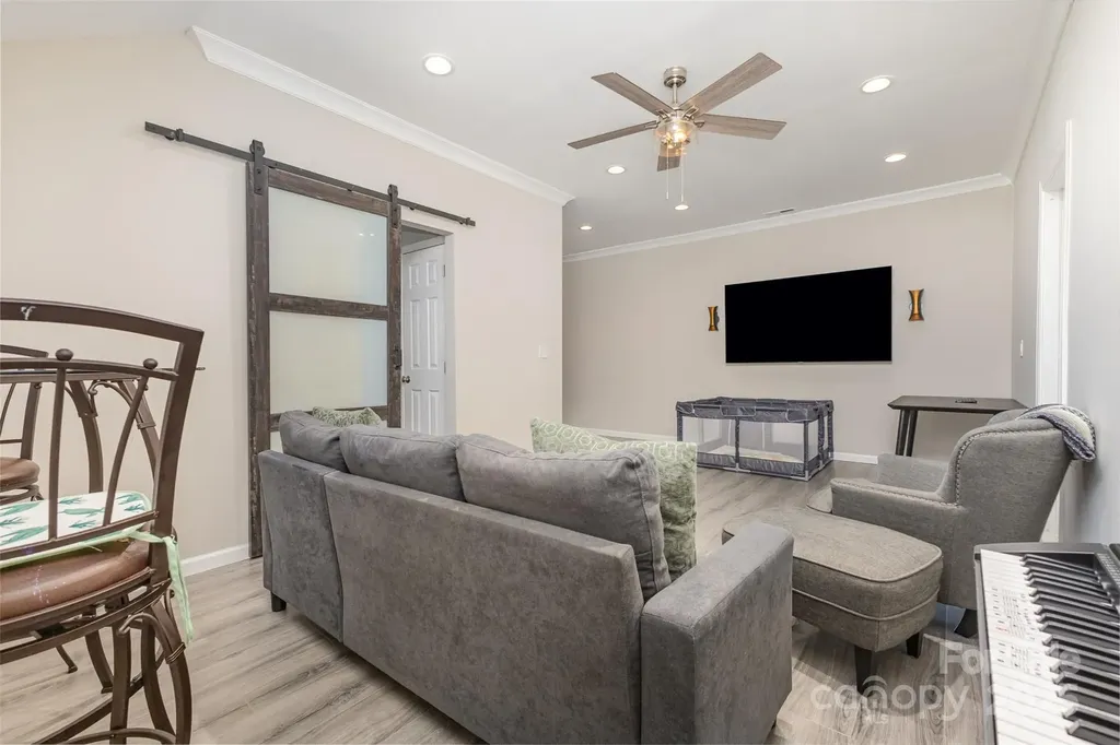 19004 Dry Narrows Way Charlotte NC 28278