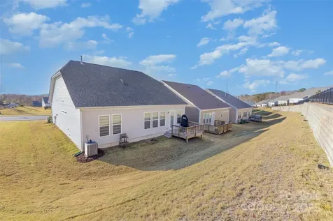 19004 Dry Narrows Way Charlotte NC 28278