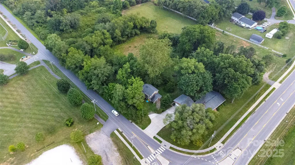 625 Vance Street Waynesville NC 28786