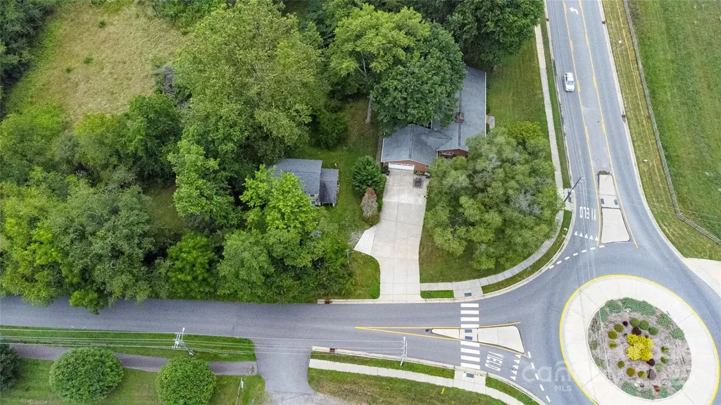 625 Vance Street Waynesville NC 28786