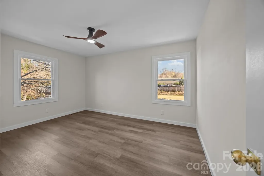 5324 Cheval Place Charlotte NC 28205