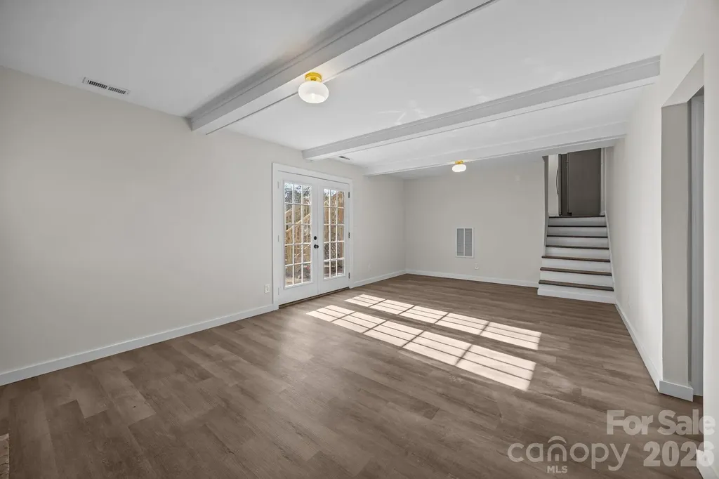 5324 Cheval Place Charlotte NC 28205