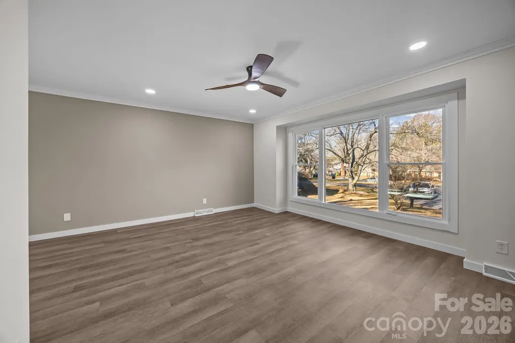 5324 Cheval Place Charlotte NC 28205