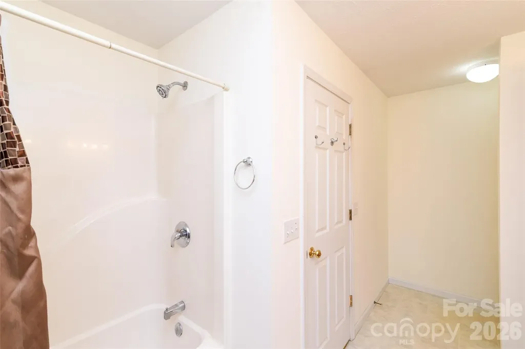 194 Ridgeview Drive Whittier NC 28789