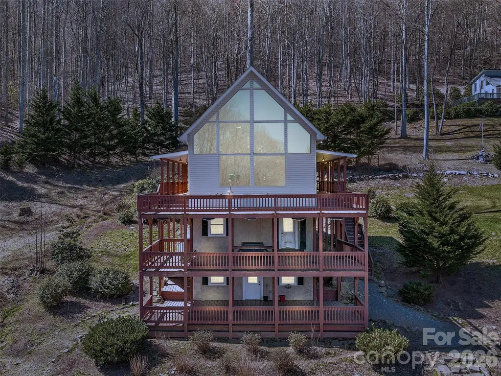 575 Twin Brook Drive Waynesville NC 28785