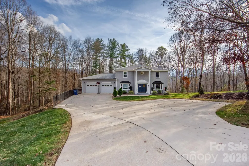2193 Hawthorne Lane Wilkesboro NC 28697