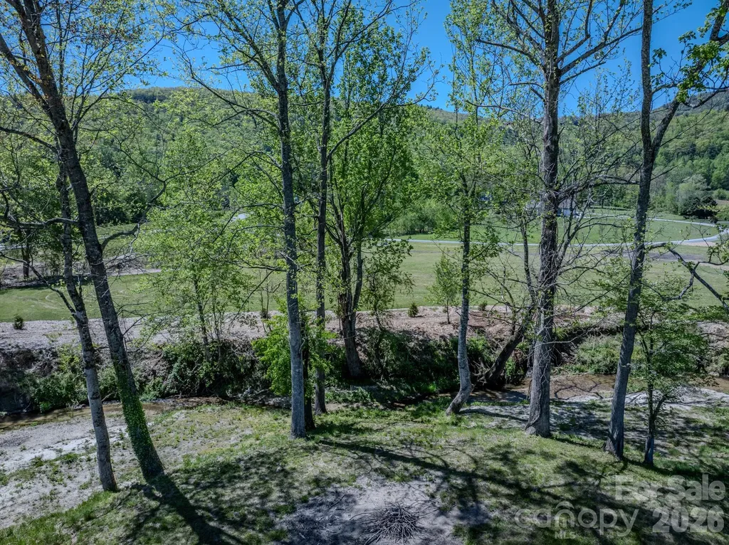 00 Walnut Valley Lane Hendersonville NC 28739