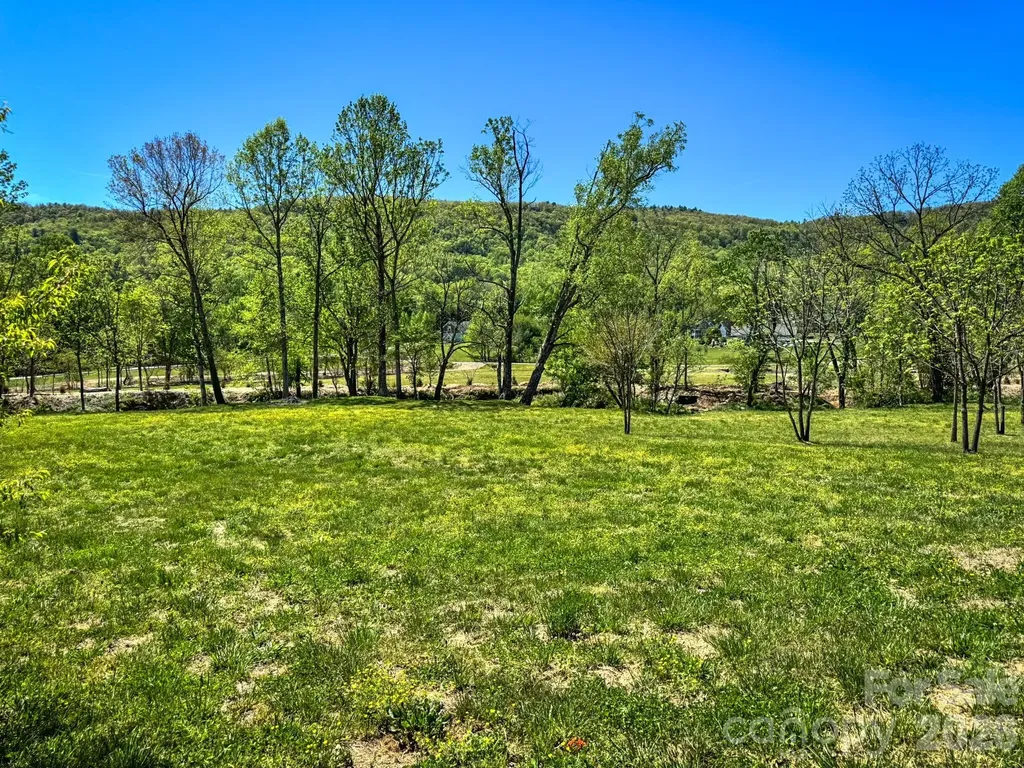 00 Walnut Valley Lane Hendersonville NC 28739