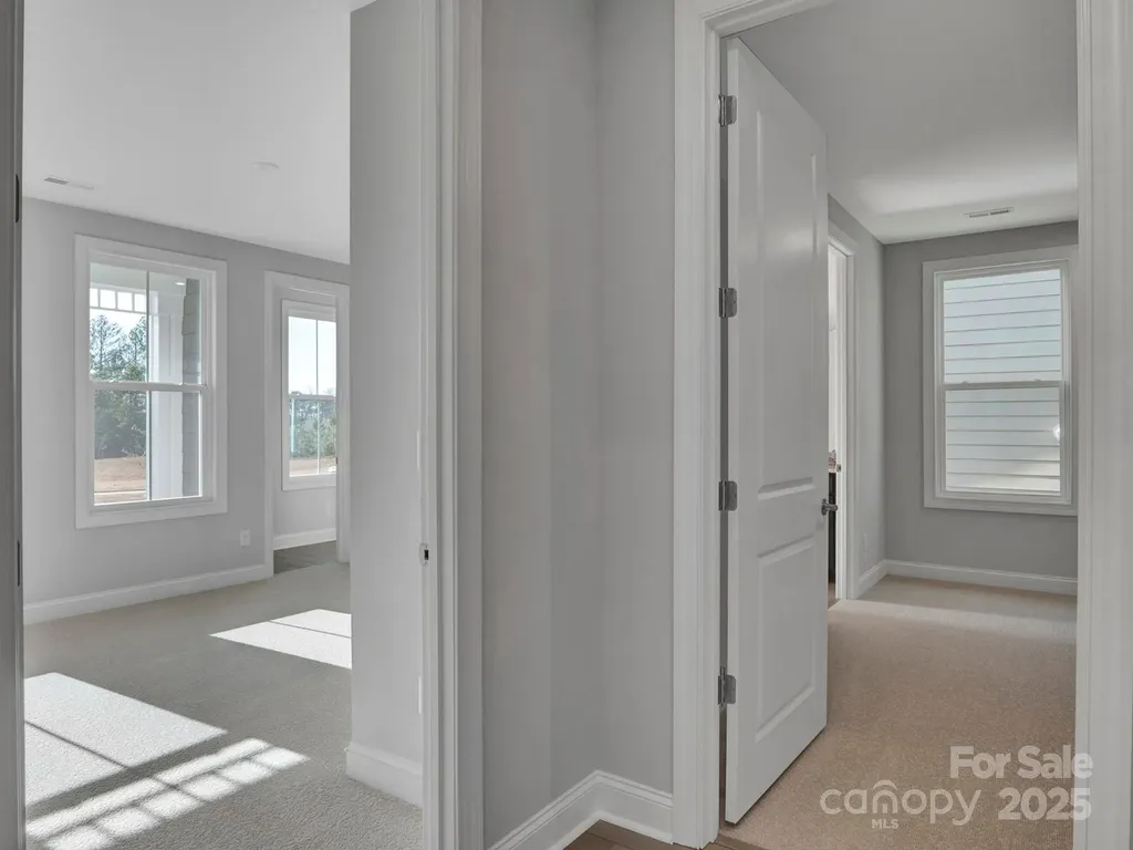4225 Honey Locust Drive Charlotte NC 28215