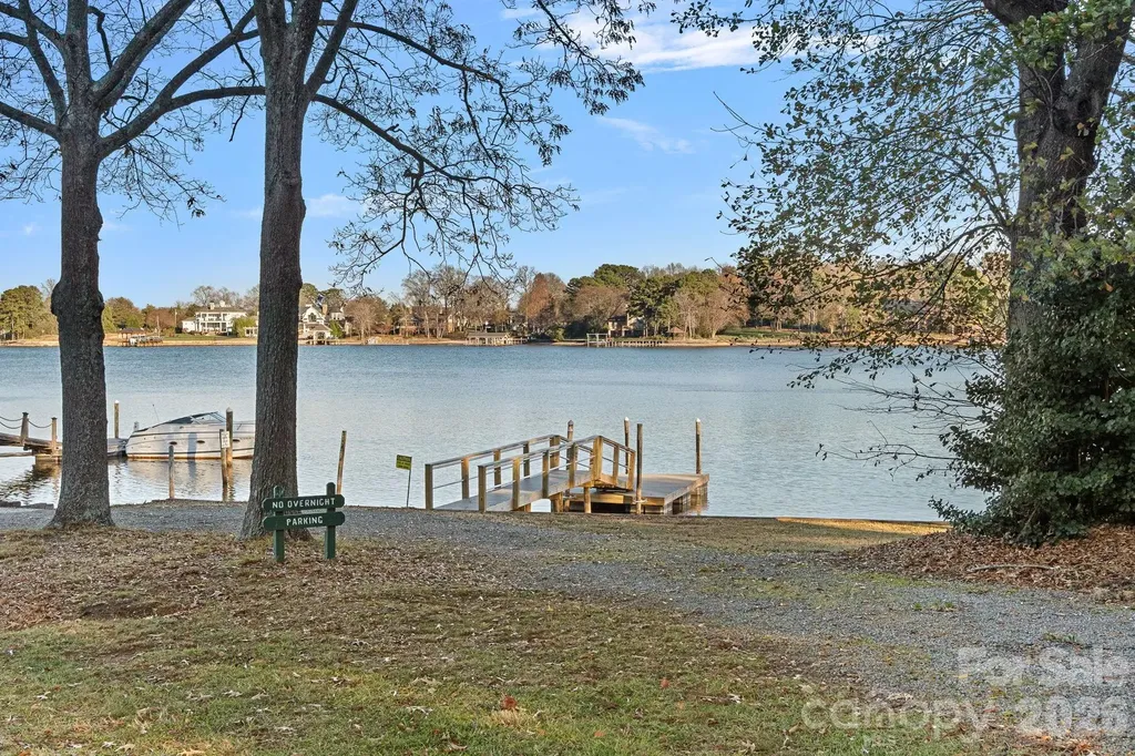 21307 Island Forest Drive Cornelius NC 28031
