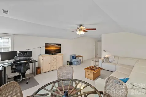 21307 Island Forest Drive Cornelius NC 28031