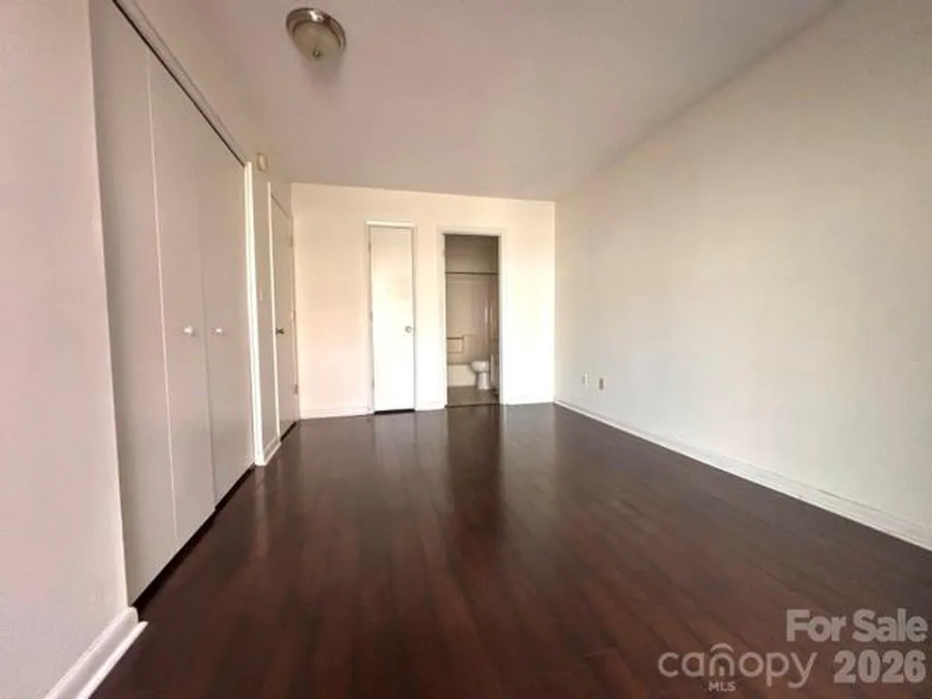 50 Ravencroft Lane Asheville NC 28803