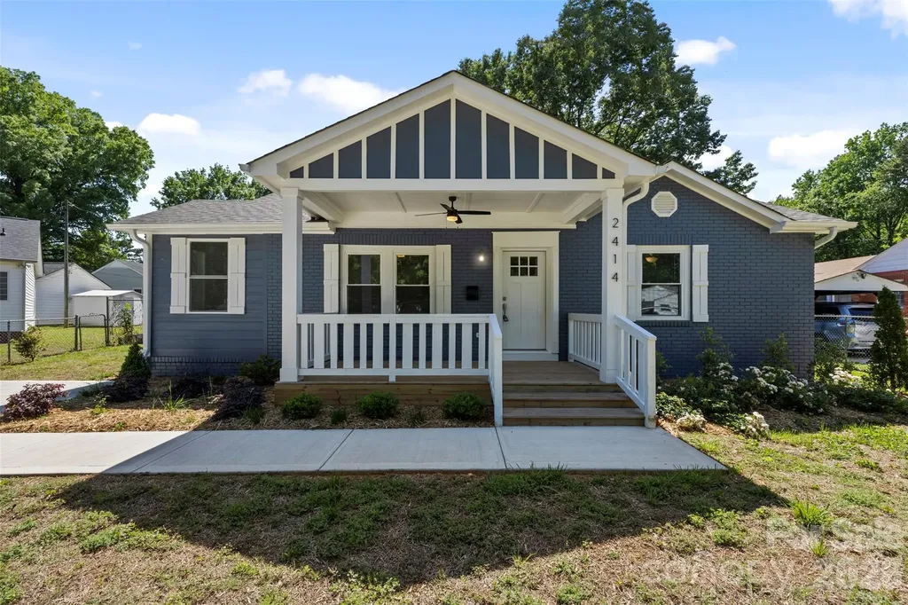 2414 Dickens Avenue Charlotte NC 28208
