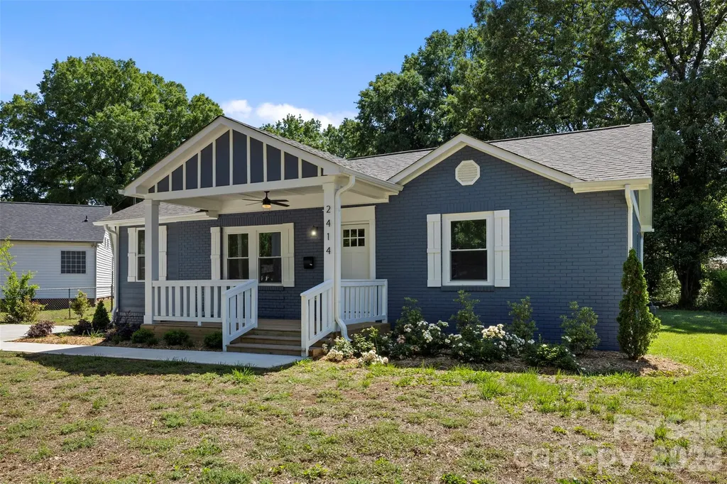 2414 Dickens Avenue Charlotte NC 28208