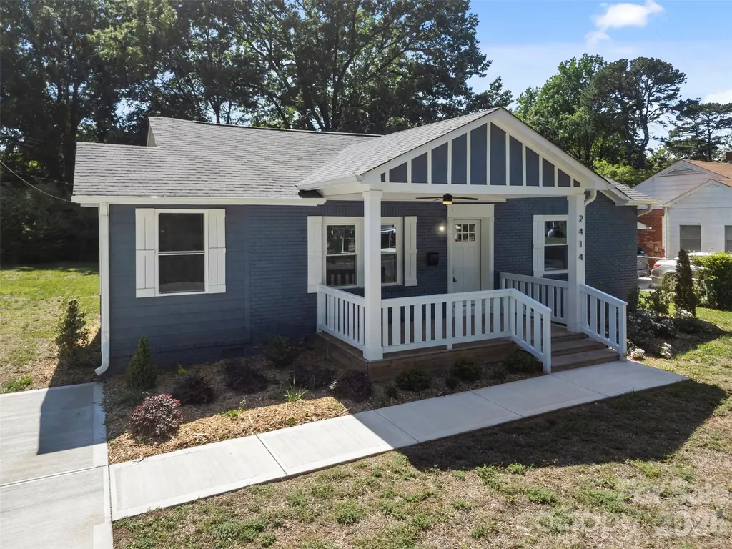2414 Dickens Avenue Charlotte NC 28208