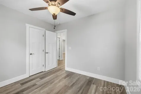 2414 Dickens Avenue Charlotte NC 28208