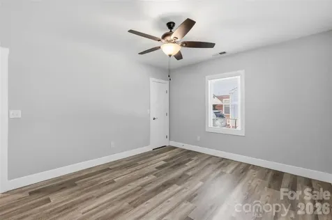2414 Dickens Avenue Charlotte NC 28208