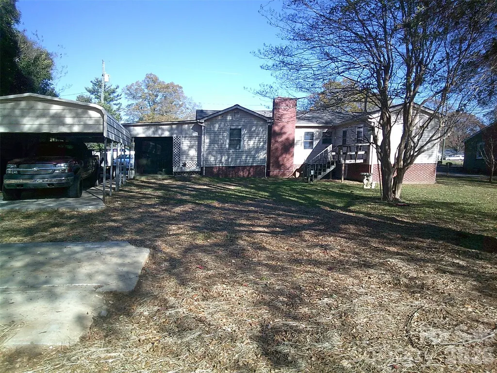 1303 W Dixon Boulevard Shelby NC 28152