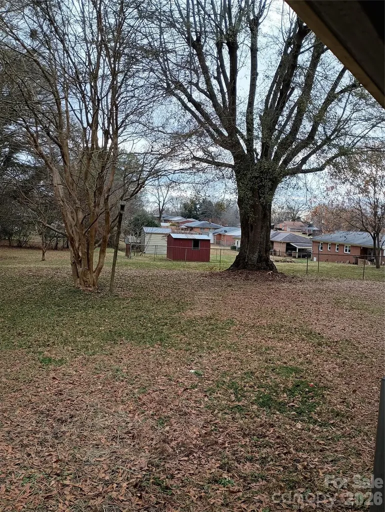 1303 W Dixon Boulevard Shelby NC 28152