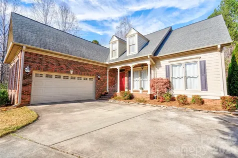 1303 Moonshadow Lane Shelby NC 28150