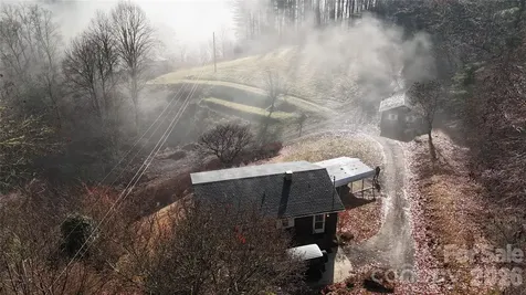 707 Lickskillet Road Burnsville NC 28714